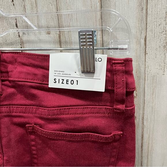 NWT Cello Red Skinny Jeans Shark Bite Frayed Hem - Picture 6 of 10